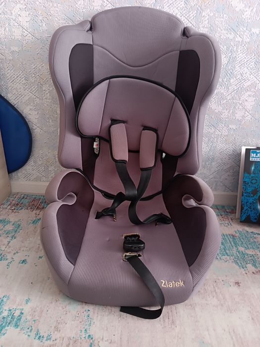Продам детское автокресло