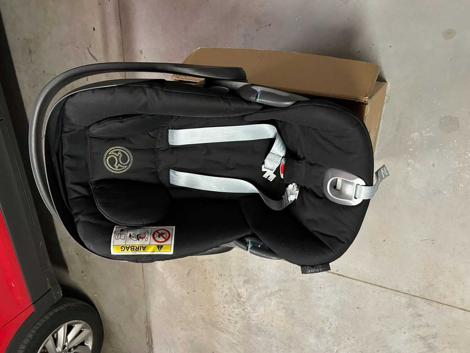 Cybex Cloud i-Size Z кошница + база за кола