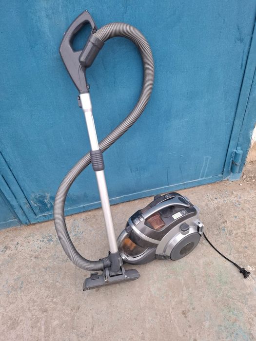 Продается пылесосы