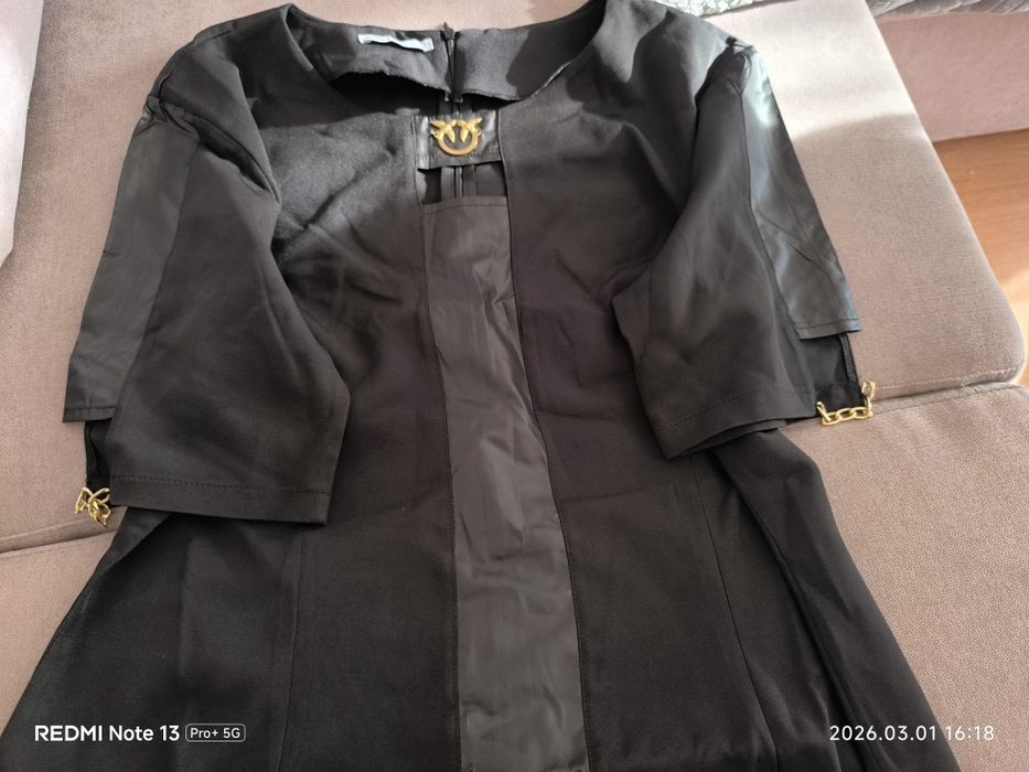 Дамска черна рокля