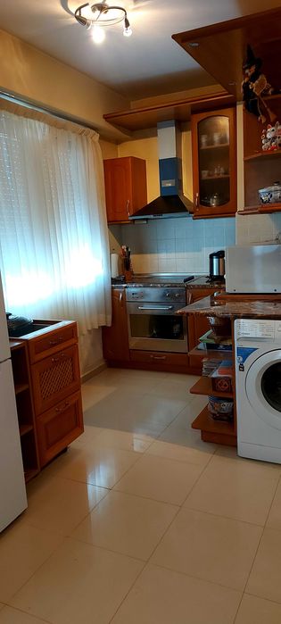 Продава се Четиристаен апартамент в Хасково, Любен Каравелов - 100 кв.м за 1275 €/кв.м - Снимка #5