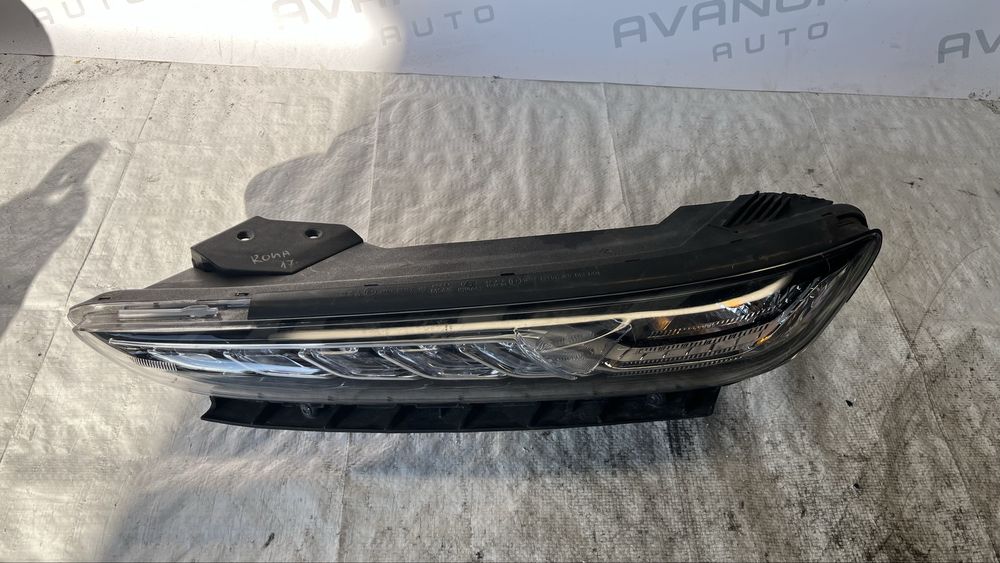 2 броя ляв и десен Фар Hyundai Kona