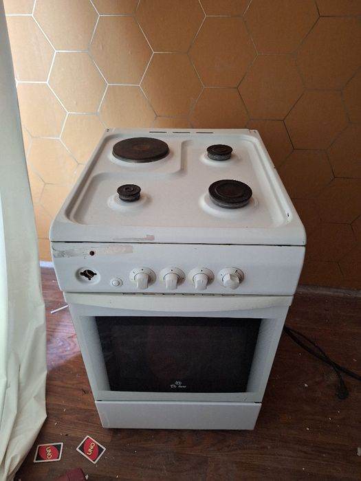 Срочно продам газ плита