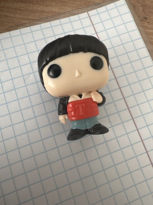 Уил фигурка киндер джой