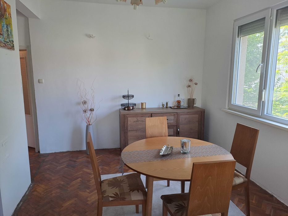 Продава се Тристаен апартамент в Плевен, Широк център - 121 кв.м за 1488 €/кв.м - Снимка #8