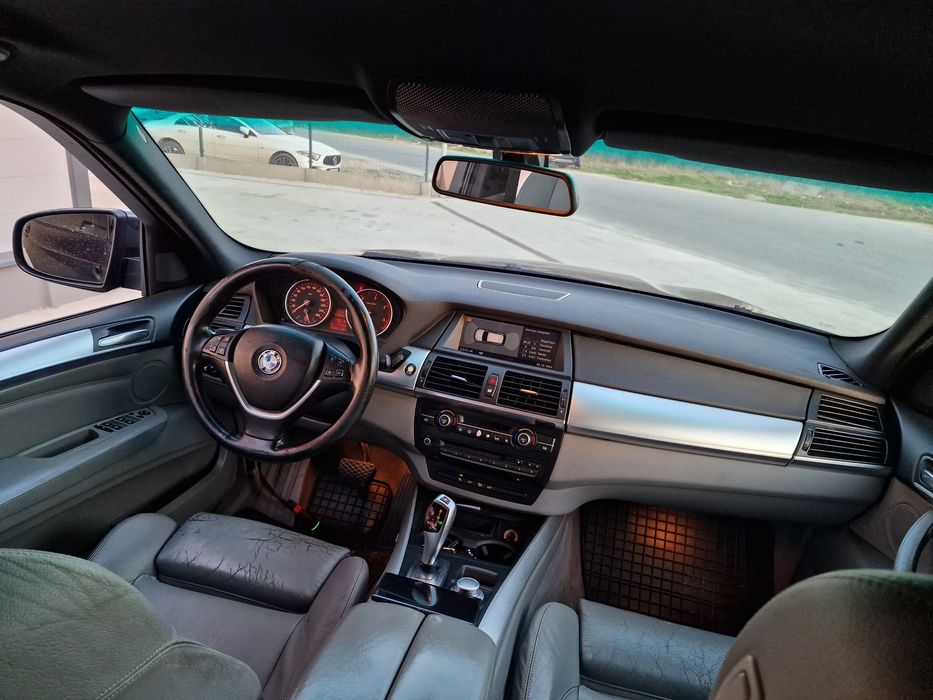 Vand bmw x5 e70 motor 3.0d 235hp