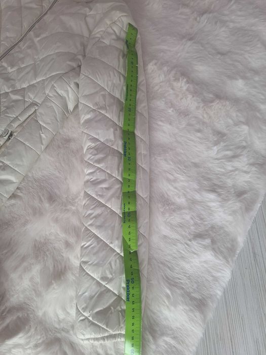 Пролетно шушляково яке Bershka