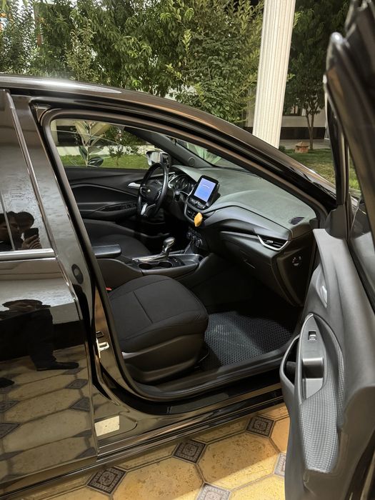 Chevrolet Onix ltz turbo
