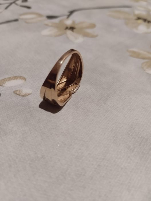 Золотое кольцо мужское