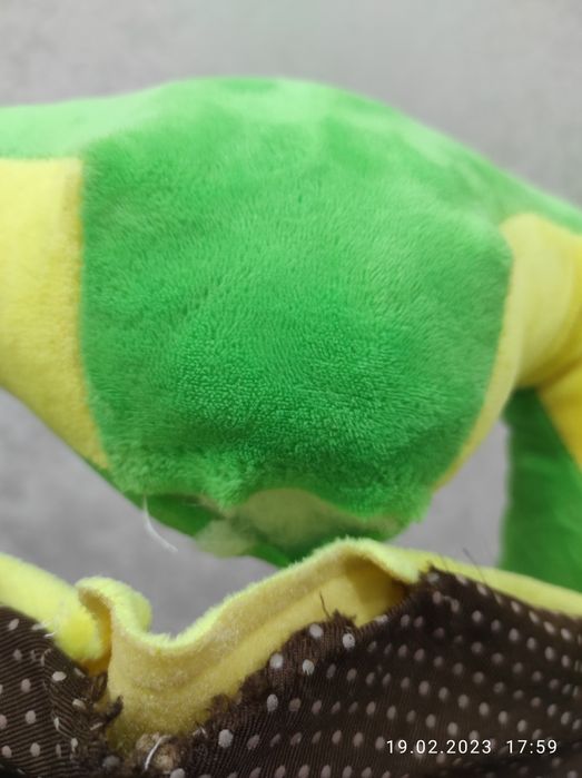 Продам сидушку для детей