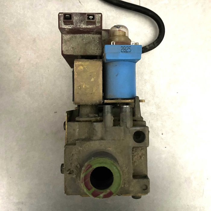 Vana de gaz Sigma 845 Centrala Ariston MicroTec  T2 23MFFI