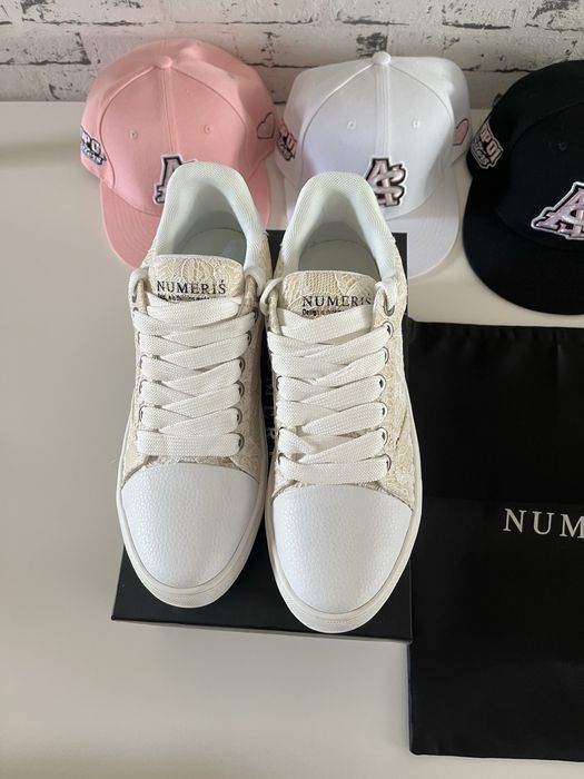 numeris sneakers marimea 43