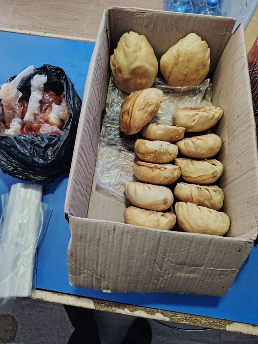 Somsa sotiladi goshli