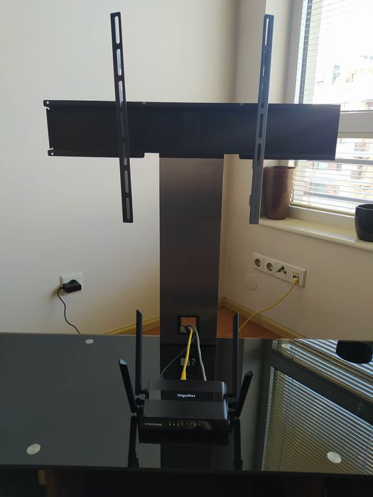 Шкаф за телевизор-Стойка за ТВ