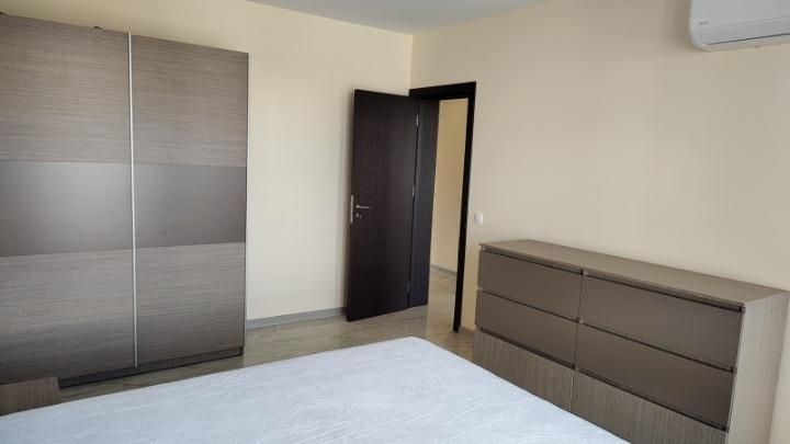 Дава се под наем Тристаен апартамент в Пловдив, Южен - 97 кв.м за 765 € - Снимка #3