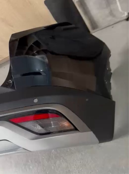 Задний бампер Туксон оригинал,