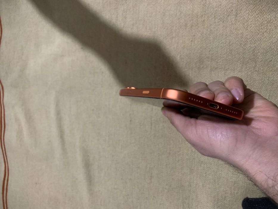 Продаю iPhone 17 Pro Max