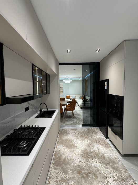 Yakkasaroy City Mall