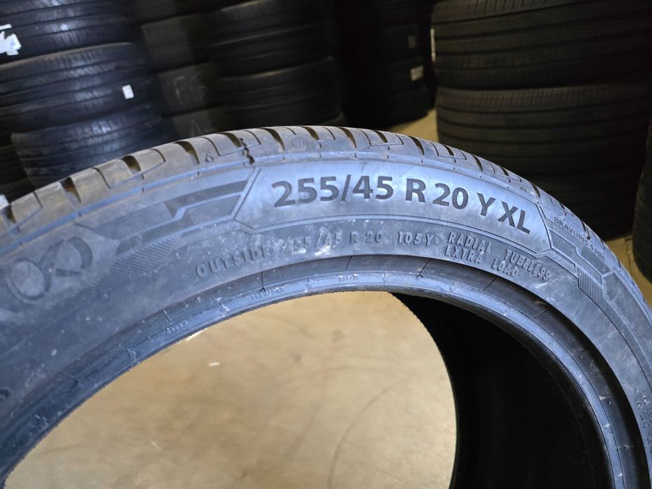 255/45/20 BARUM 2бр