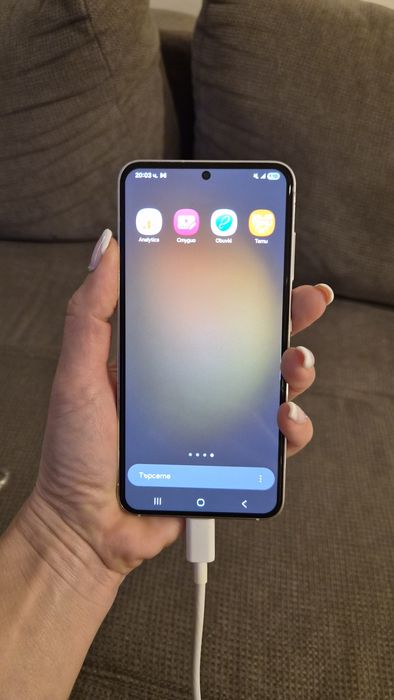 Самсунг S23 / Samsung S23