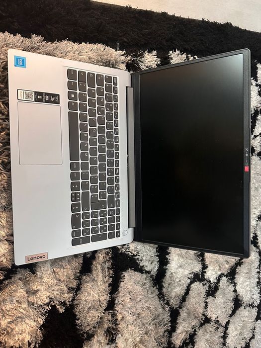 Lenovo IdeaPad 3 (15”)