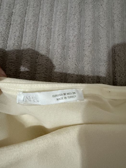 Рокля по тялото от ZARA