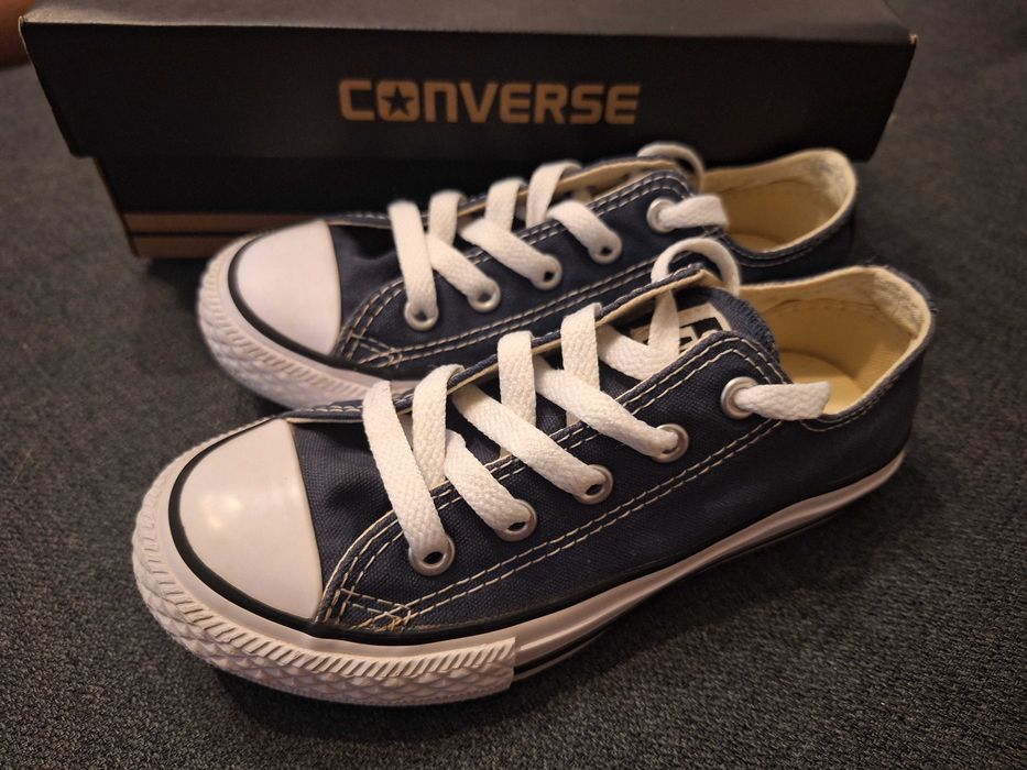 Детски кецове Converse 29 номер, като нови ЗАПАЗЕНИ