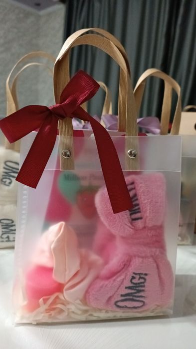 Подарочные боксы. Подарки на 8 марта