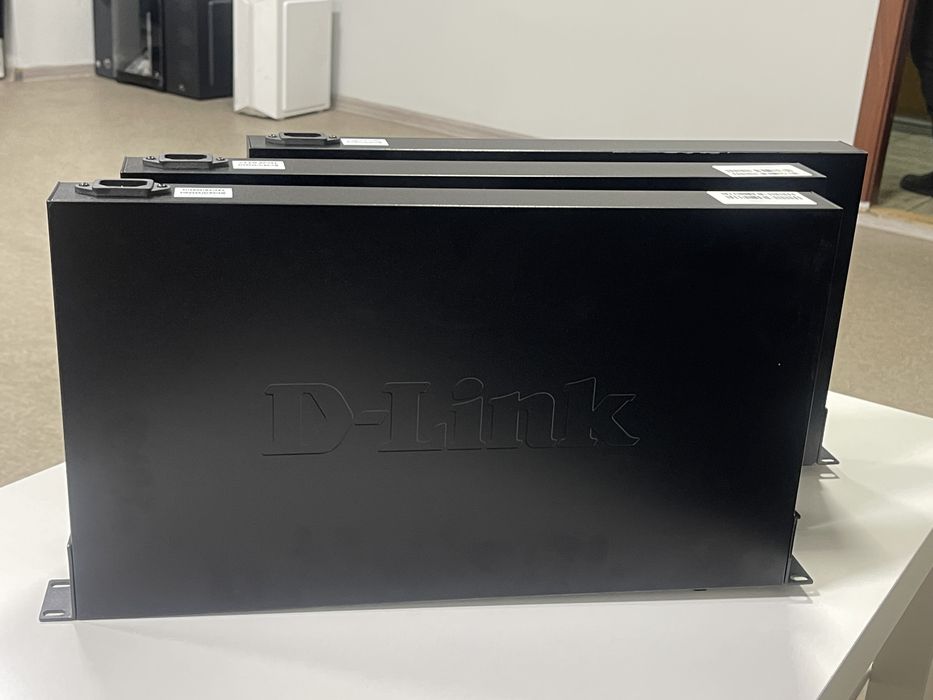 Сетевой коммутатор D-Link DES-1210-52, 52 порта, управляемый