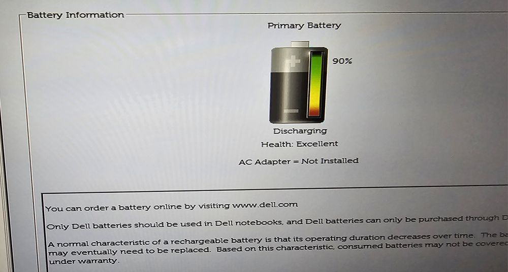 Продавам лаптоп  Dell 5590 32MB RAM 256 GB