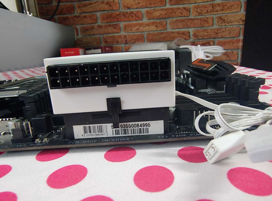 Conector EZDIY-FAB 24 PIN ATX 90 grade ARGB