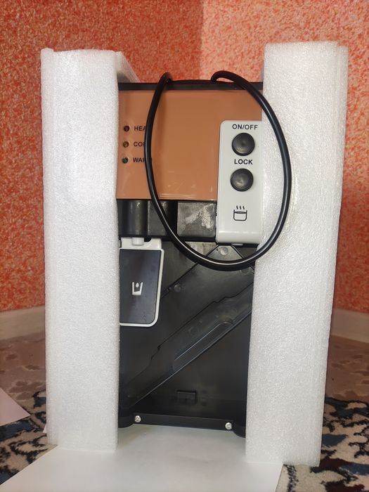 Srochno Mini kuler issiq sovuq suv 599 ming