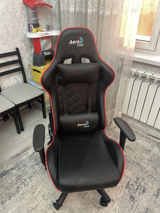 Игровое кресло AERO COOL