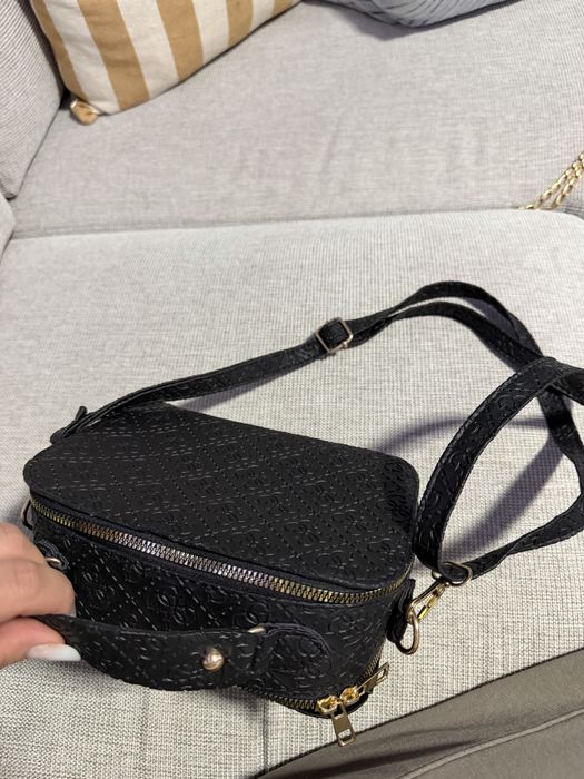 Geanta tip postas guess noua