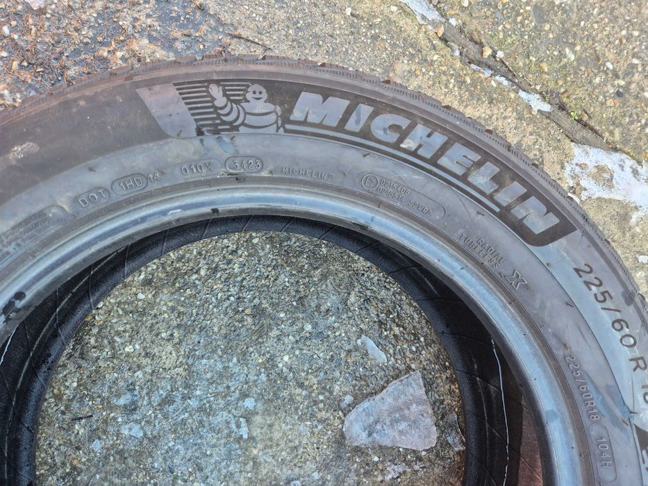 2 Anvelope de IARNA - 225/60/18 - Michelin CA UNELE NOI DOT 2023 RFT
