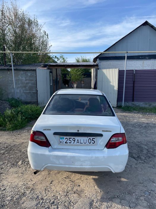 Продам Nexia 2 2010