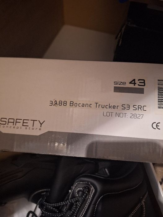 Bocanci de protecție