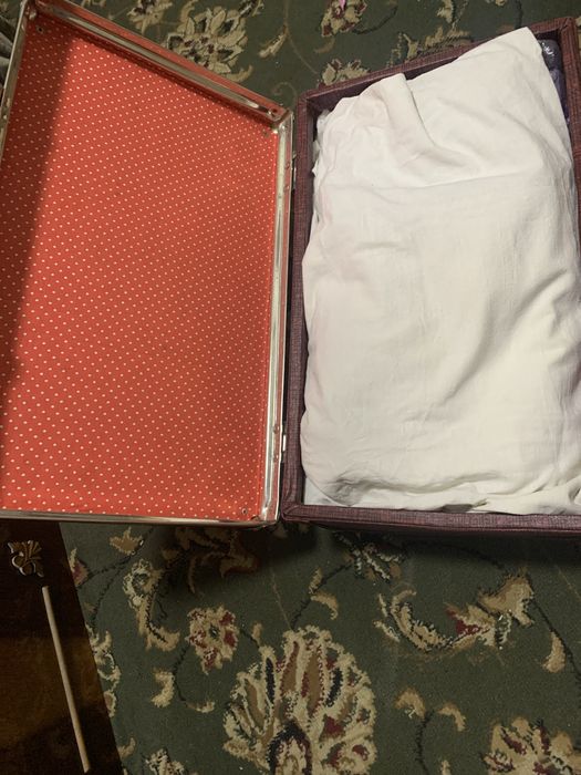 продам чемодан с СССР