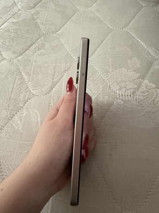 Продам телефон Vivo