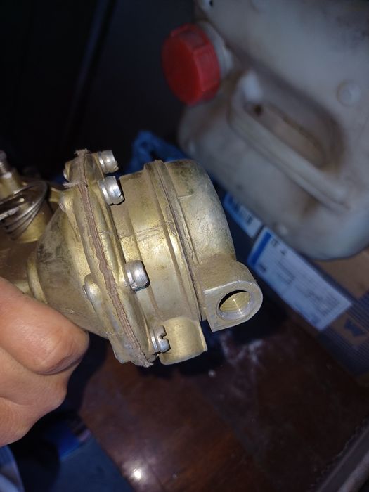 Бензонасос вроде уаз или газ