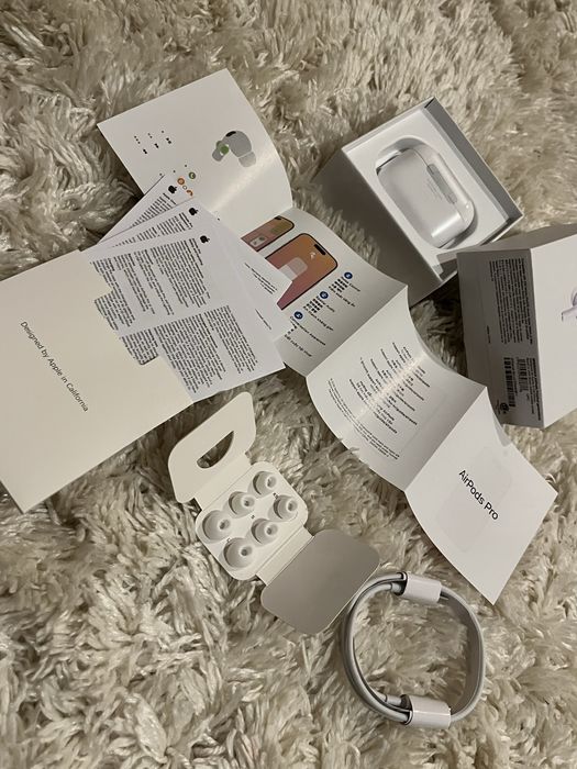 *reduceri* Airpods pro 2 ANC