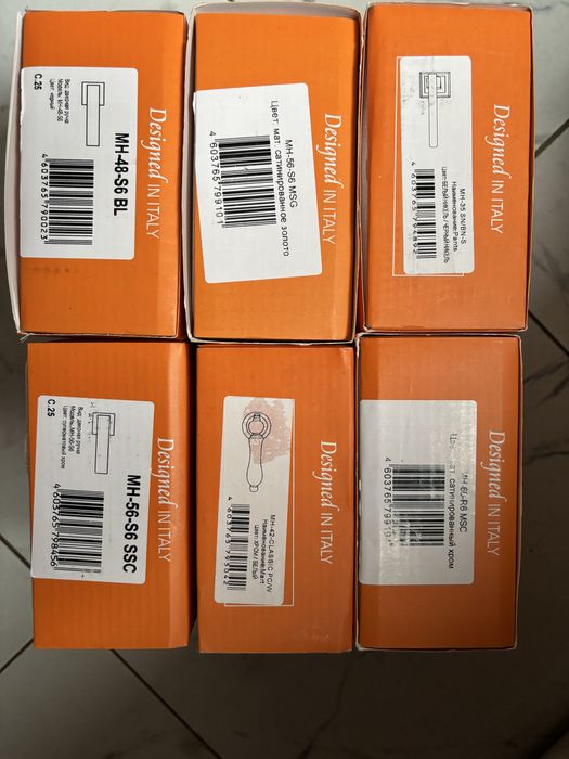 Дверные ручки продам