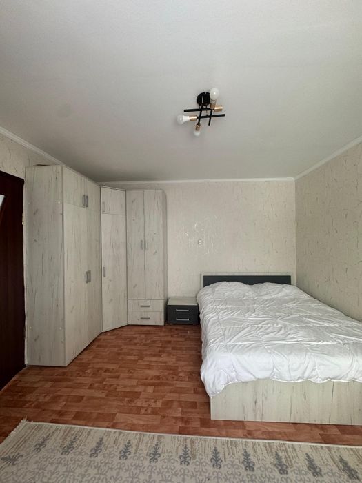 Жер үй сатамын .