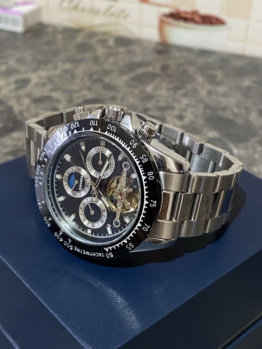 Часы механические