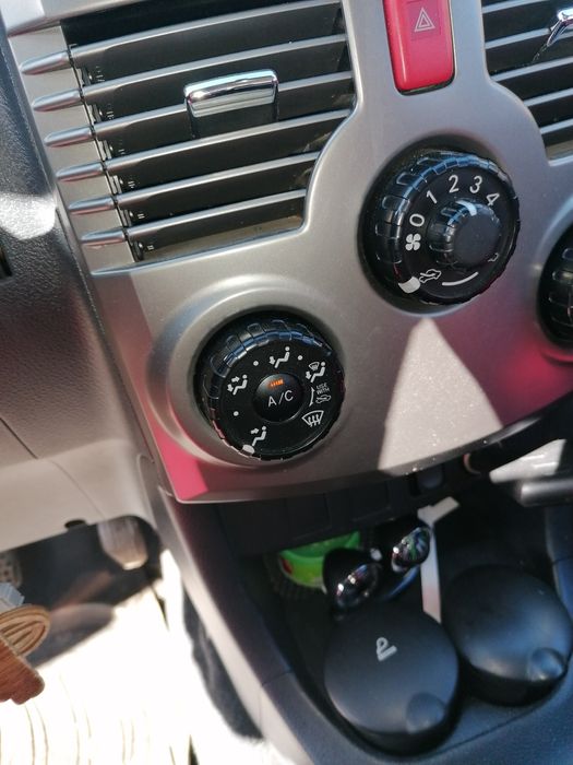 Daihatsu Terios J2 .1500 benzinā 2WD