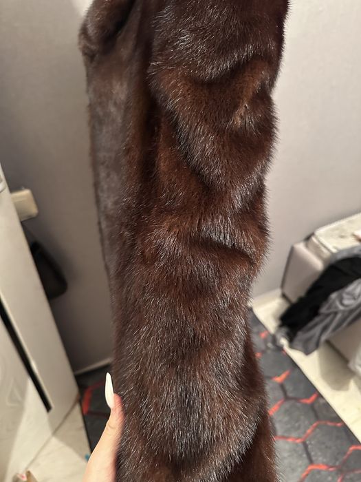 Продам шубу б/у 20тыс торг!