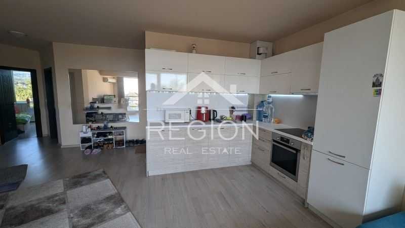 Дава се под наем Тристаен апартамент в Варна, м-т Траката - 80 кв.м за 625 € - Снимка #1