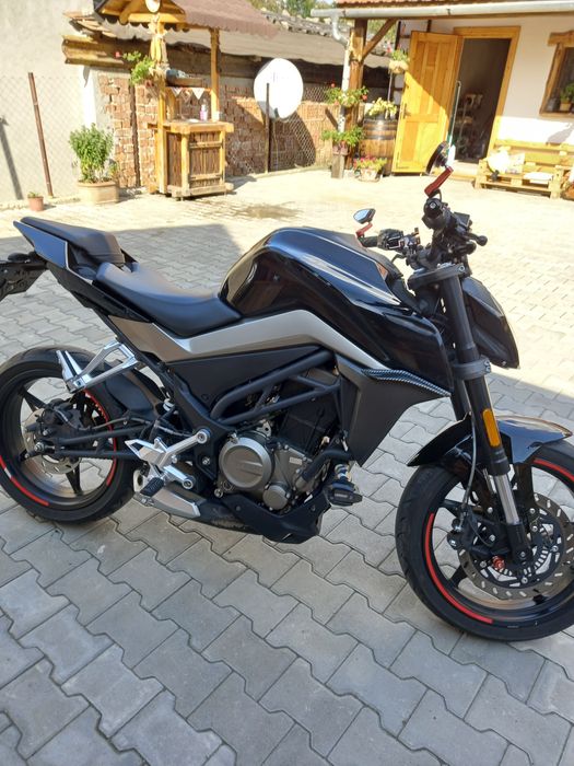 Vând Cf Moto 250c.m³.