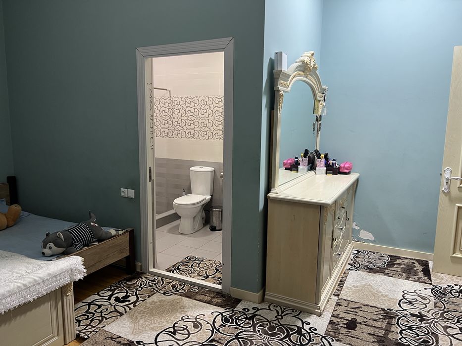 Продаётся СРОЧНО дом Юнусобод Регистон заезжай и живи!