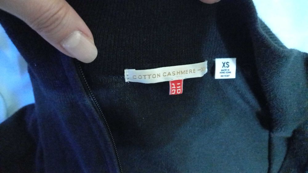 Pulover negru Cotton Cashmire cu fermuar , mas. XS-S ,UK